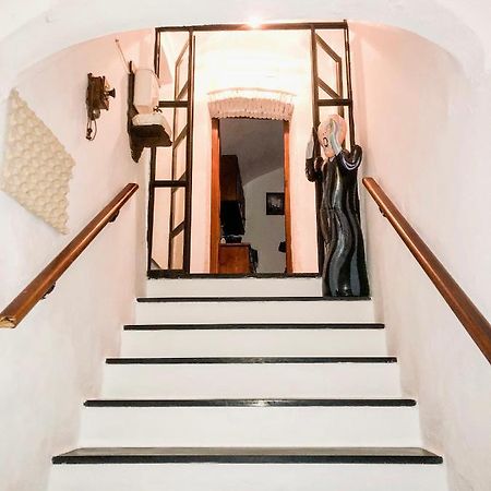 Appartement La Casa Di Vasco Bussana Vecchia à San Remo Extérieur photo