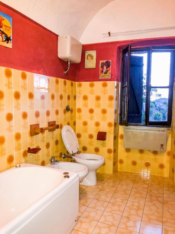 Appartement La Casa Di Vasco Bussana Vecchia à San Remo Extérieur photo